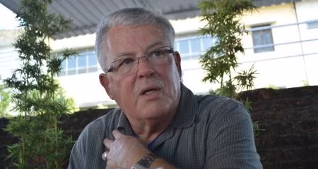 Viet Nam nen tan dung cong nghe quoc phong hien dai cua My