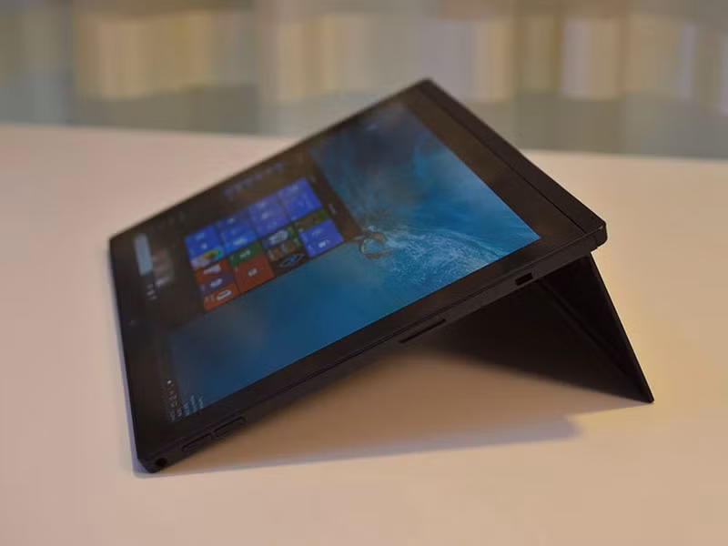 Điểm nhấn đáng chú ý của ThinkPad X1 Tablet là nó có thể kết nối với 3 module khác nhau gồm Productivity Module, 3D Imaging Module và Presenter Module.