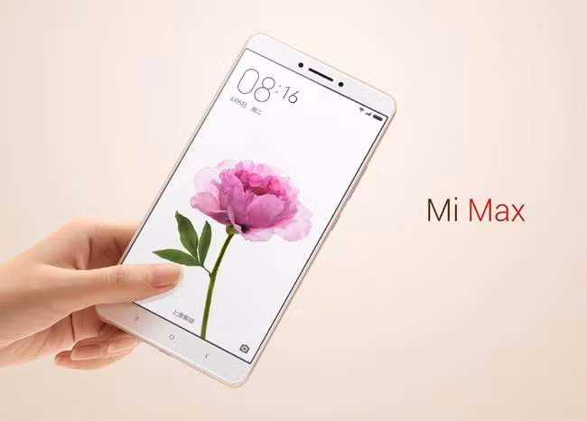 Chiếc smartphone Xiaomi Mi Max này sở hữu tới 3 phiên bản, hai model chip Snapdragon 652, RAM 3/4 GB, ROM 64/128 GB.