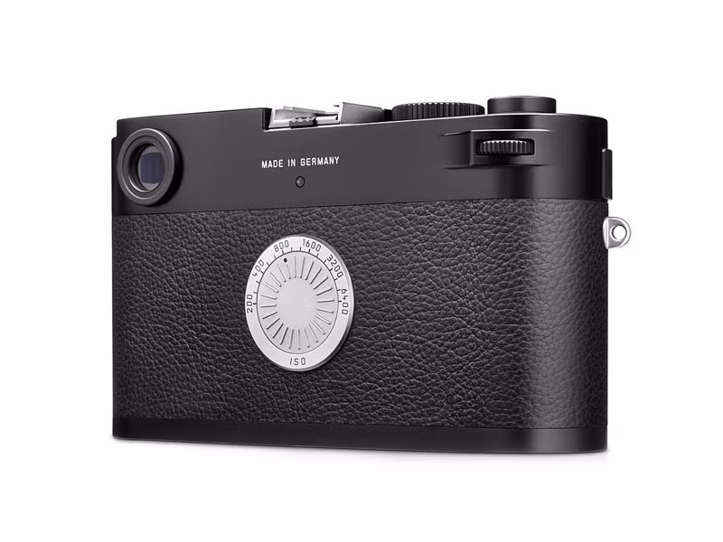 Tương tự như những model khác trong dòng M, Leica M-D (Typ 262) sử dụng cảm biến độ phân giải cao full-frame CMOS với ống kính 16-135mm, độ phân giải 24 MP.
