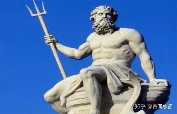 Poseidon là một trong 12 vị thần ngự trị trên đỉnh Olympia trong Thần thoại Hy Lạp, là vị thần cai quản biển cả, và "người rung chuyển Trái Đất", điều khiển các trận động đất, gây ra bởi các thần mã của Poseidon. Poseidon được miêu tả với hình ảnh một người đàn ông lớn tuổi với mái tóc xoăn và bộ râu bạc. Theo tài liệu của Hy Lạp, Atlantis đã được ban cho Poseidon khi các vị thần bắt đầu phân chia những vùng đất để cai trị. Sau một thời gian, ông đã yêu thương một người phàm có tên Cleito và họ sinh được năm cặp sinh đôi, tất cả đều là con trai. Người con đầu đặt tên là Atlas và được thừa kế làm vị vua hợp pháp cai trị toàn bộ hòn đảo, trong khi những người anh em còn lại được chia nhỏ mỗi người một phần để cai trị. 