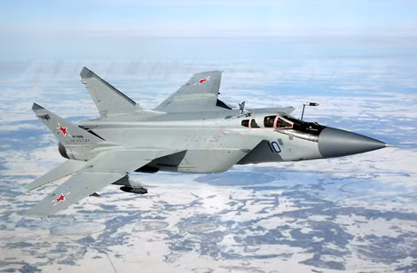 Tiêm kích đánh chặn siêu thanh MiG-31.