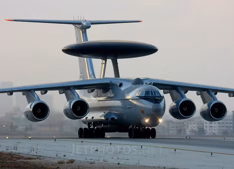 Máy bay cảnh báo sớm và chỉ huy đường không A-50 sẽ thay thế bằng máy bay A-100 mạnh hơn trong tương lai gần.