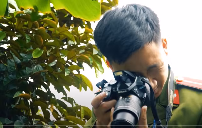 Ngay khi nhận tin cấp báo, Công an huyện Kinh Môn cùng các đơn vị nghiệp vụ Công an tỉnh Hải Dương đã khẩn trương có mặt. Công tác khám nghiệm tử thi, khám nghiệm hiện trường được tiến hành khẩn trương, thận trọng.