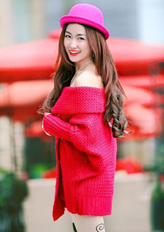 Nhan sắc rạng rỡ, say lòng của Trang Moon.