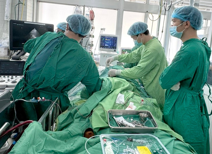 Nhiều kỹ thuật chuyên sâu cứu thai phụ suýt tử vong do thuyên tắc phổi cấp - Ảnh BVCC