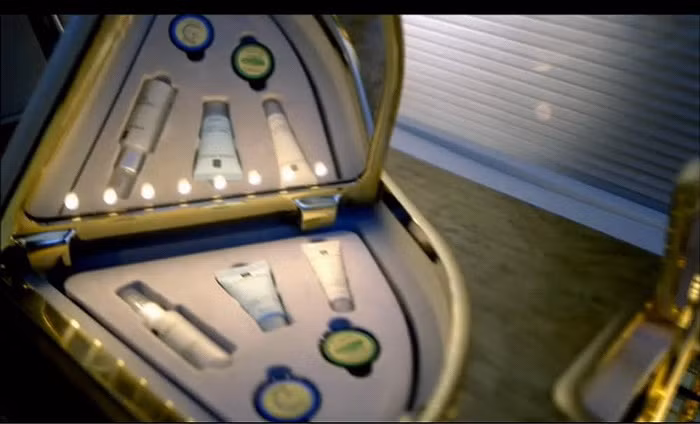 Kem dưỡng da, sữa rửa mặt ... đến từ các thương hiệu hàng đầu thế giới.