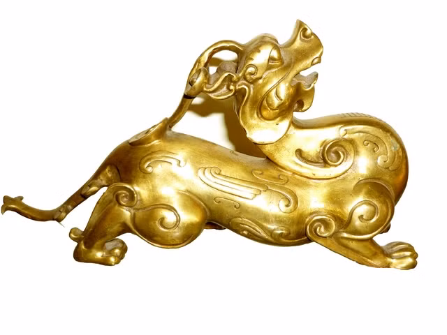 Cách hóa giải: Đàn ông nên thỉnh Tỳ Hưu về đặt ở vị trí tài lộc (tài vị) trong nhà.