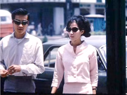 Đại Cathay và vợ.