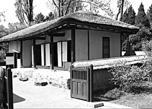 Ngôi nhà nơi Kim Nhật Thành sinh ra ở Manggyondae.