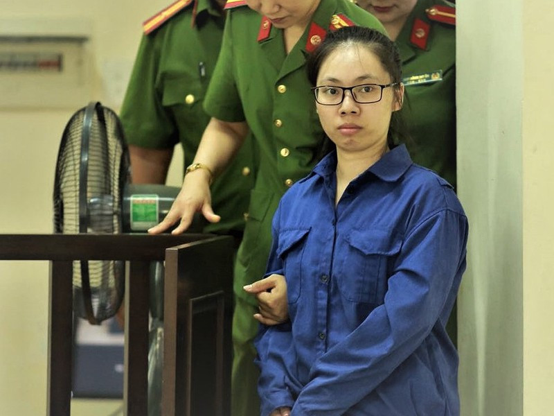 Tu hinh bi cao dau doc chi ho bang cyanua