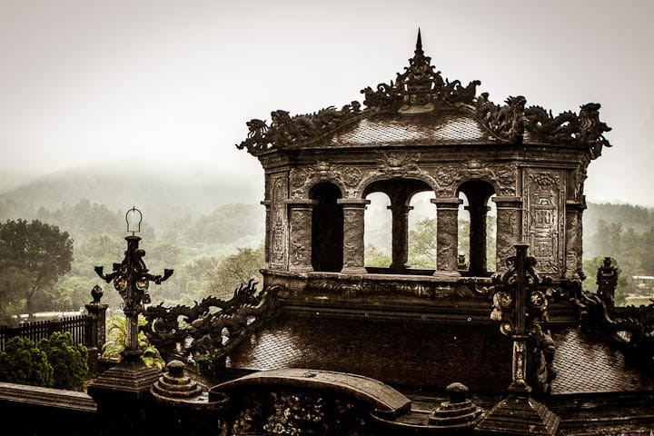 Từ cung Thiên Định nhìn ra Bi Đình. Ảnh: Joe Q / 500px.com.