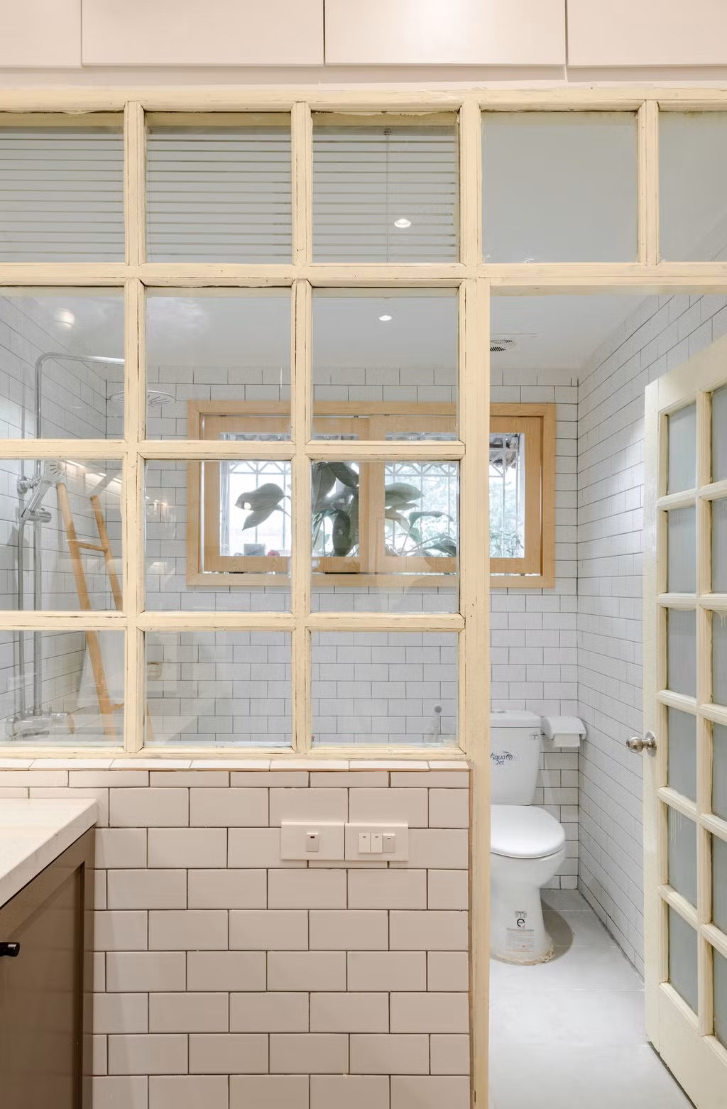 Hệ thống điện cũ và thiếu an toàn cũng được xử lý tối ưu.