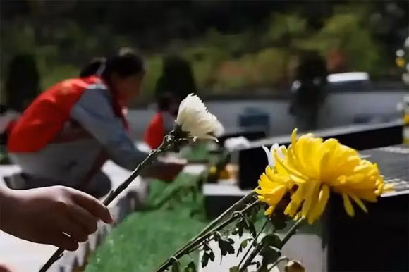 4 quy tac khi tao mo Tet Thanh minh de duoc may man-Hinh-2