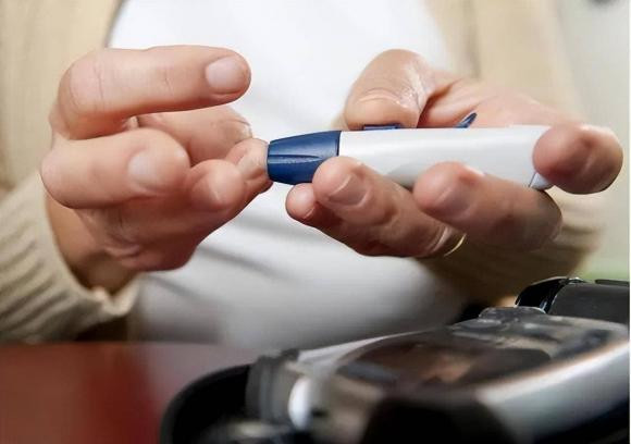 7 trieu chung cua benh tieu duong, dung coi thuong, can than bien chung!