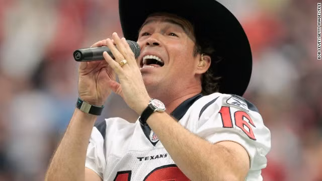 Khi còn nhỏ, Clay Walker luôn mơ ước trở thành ngôi sao nhạc đồng quê. Thời gian ông đứng đầu các bảng xếp hạng âm nhạc cũng là lúc ông được các bác sĩ chẩn đoán mắc bệnh đa xơ cứng. Nhưng Walker đã không để cho căn bệnh mãn tính này là nguyên nhân khiến cho sự nghiệp của mình đi xuống. Anh học cách ăn uống lành mạnh, duy trì thói quen tập thể dục, uống thuốc và dựa trên tình yêu của gia đình để vượt qua tất cả. Anh đã tổ chức chương trình mang tên "Stick With It" nhằm cung cấp thông tin và quyên góp quỹ cho những người cùng cảnh ngộ.