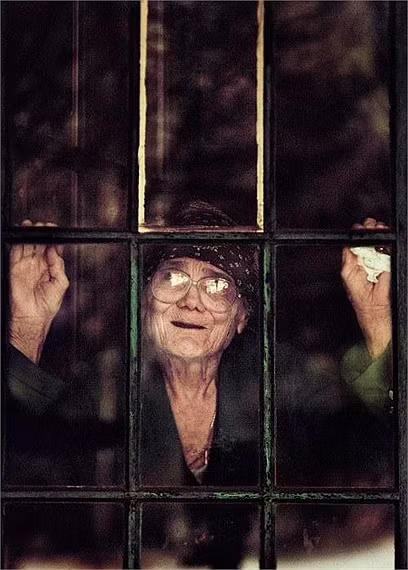 Dì của nhiếp ảnh gia này không kết hôn với ai và sống cô độc nhiều thập kỷ.