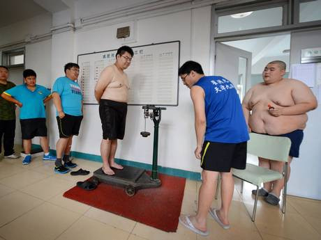 Nghiên cứu do Viện Khoa học thể thao Trung Quốc tiến hành mới đây trên 43.000 người trưởng thành cho thấy, 11% số người trong độ tuổi 20 - 39 mắc chứng béo phì, tăng 2% so với thời điểm khảo sát năm 2010.