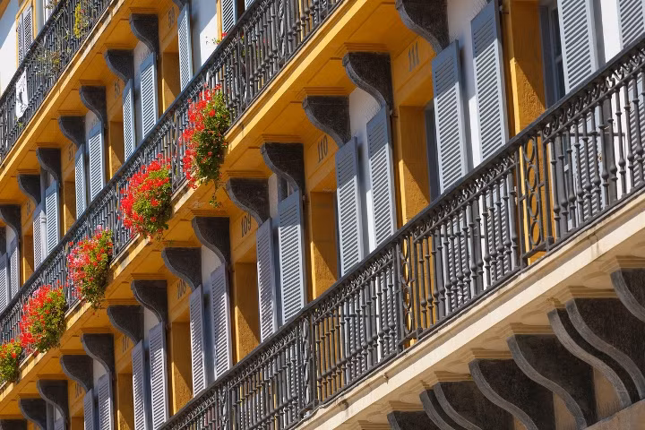 Tây Ban Nha đứng thứ 12 với 151.020 ca phẫu thuật thẩm mỹ.