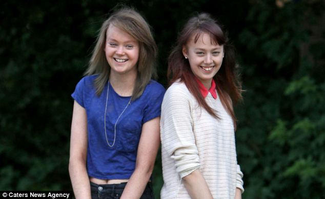 Hội chứng bệnh lạ này có tên khoa học là ichthyosis lamellar, khiến da dày và dễ nứt hơn, đặc biệt là phần các khớp.