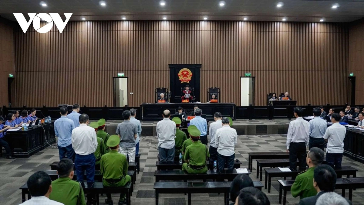 Cựu Thứ trưởng Công Thương Hoàng Quốc Vượng bị đề nghị 6-7 năm tù - Hình 2 Cuu Thu truong Cong Thuong Hoang Quoc Vuong bi de nghi 6-7 nam tu-Hinh-2