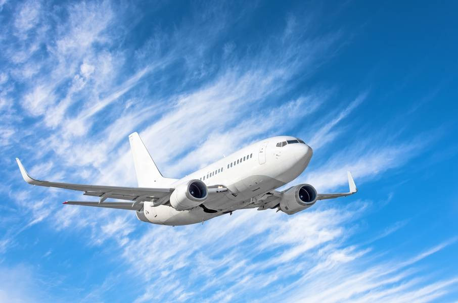 Nếu cánh quá nhẹ, những dao động này có thể trở nên nguy hiểm, thậm chí có thể làm giảm hiệu suất nâng hoặc gây hư hỏng cấu trúc. Nhưng khi cánh chứa nhiên liệu, trọng lượng tăng lên giúp cánh ổn định hơn, giảm thiểu tình trạng rung lắc và bảo vệ cấu trúc máy bay khỏi các tác động từ bên ngoài.