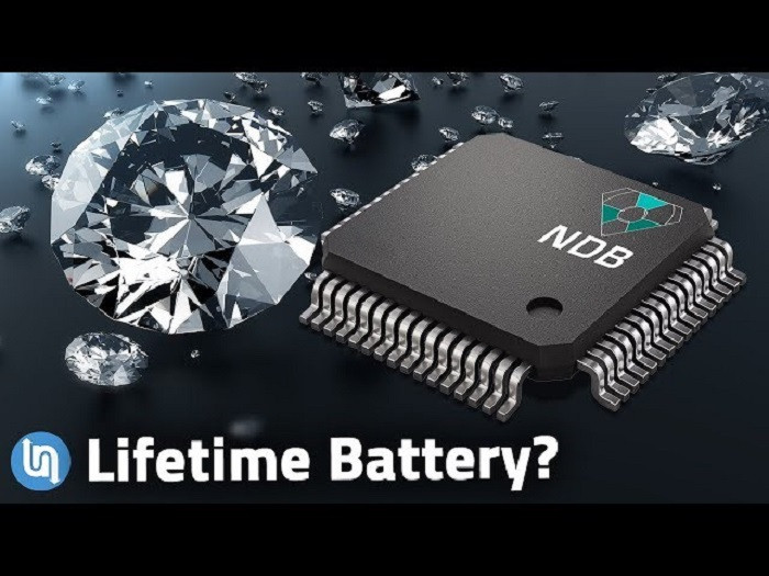 Đây không phải lần đầu tiên pin hạt nhân từ đồng vị carbon-14 được nghiên cứu. Trước đó, Đại học Bristol (Vương quốc Anh) cũng đã phát triển một nguyên mẫu pin hạt nhân từ đồng vị hạt nhân này. Họ đặt tên nó là pin hạt nhân kim cương (Nuclear Diamon Battery).