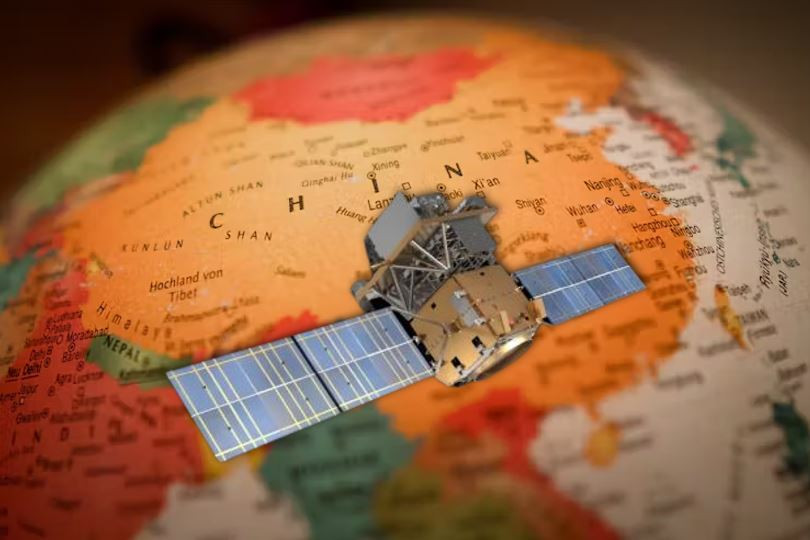 Ronald Lerch, một chuyên gia tình báo tại Bộ Tư lệnh Hệ thống Không gian thuộc Lực lượng Không gian Hoa Kỳ cho rằng Ludi có thể được phối hợp với các vệ tinh giám sát mạnh mẽ khác của Trung Quốc để tạo ra "bước nhảy vọt về chất lượng".