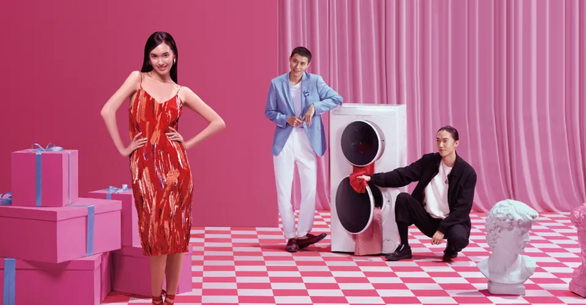 Tính đến nay, Securities Times cho biết Haier đã nhận khoảng 88.000 đơn đặt trước máy giặt Leader. Đợt giao hàng đầu tiên dự kiến diễn ra vào giữa tháng 4. Trước đó, vào đầu năm 2023 họ cũng đã ra mắt một mẫu máy 2 lồng giặt và tạo nên trào lưu độc đáo này.