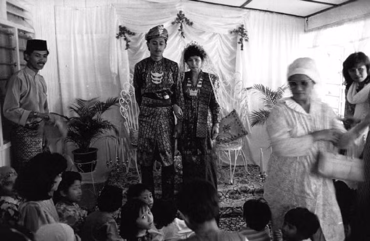 Một đám cưới theo nghi thức Hồi giáo. Ảnh: A. Abbas/ Magnum Photos.