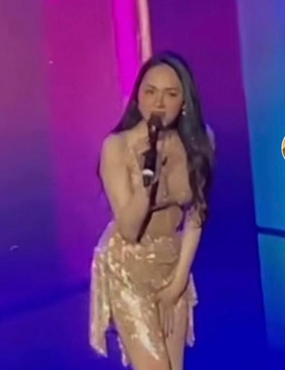 Hương Giang bị bóc mẽ body thật so với ảnh tự đăng - Hình 4 Huong Giang bi boc me body that so voi anh tu dang-Hinh-4