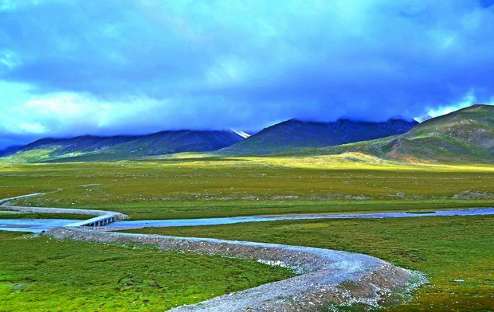 Thành phố nghìn năm không trồng nổi 1 cây xanh - Hình 2 Thanh pho nghin nam khong trong noi 1 cay xanh-Hinh-2