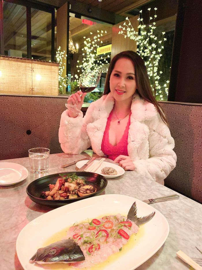 "Gái nhảy" Minh Thư: Sang Mỹ định cư, U50 vẫn đẹp quyến rũ ảnh 3