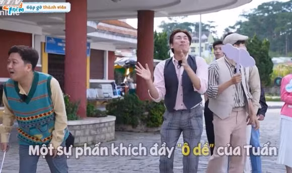  Đây là cô gái khiến Kiều Minh Tuấn vừa thấy đã phấn khích ảnh 1