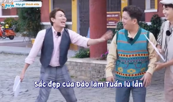  Đây là cô gái khiến Kiều Minh Tuấn vừa thấy đã phấn khích ảnh 11