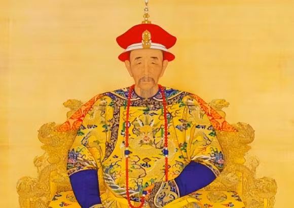 Nhieu phi tan theo boi tang, Khang Hy van doi chon mot nam tu