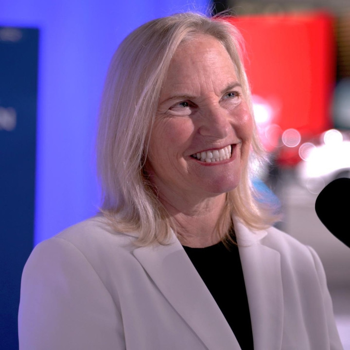 CEO Los Angeles Auto Show: VF e35, VF e36 cua VinFast hap dan khong the cuong