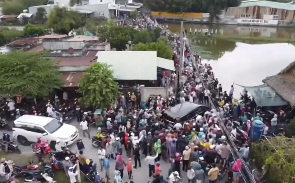 Soc anh tren cao ca ngan nguoi 