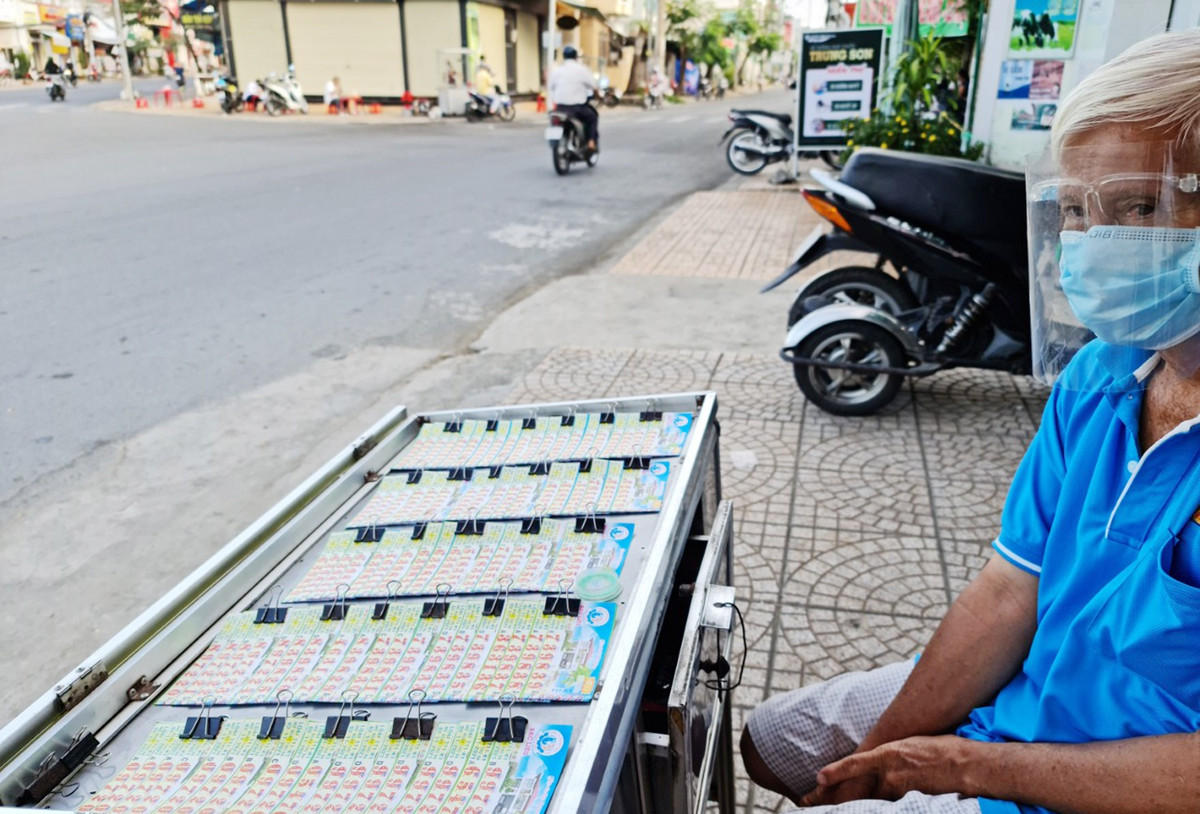 Mien Tay siet chat dan cac hoat dong dong nguoi-Hinh-2