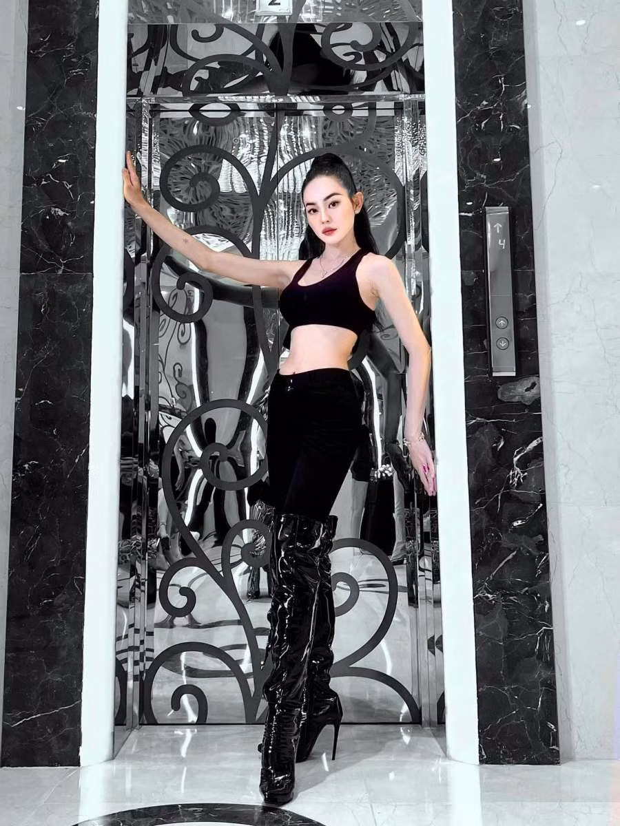 Nu phuc vu que Cu Chi chuyen bung be hu tieu thi hoa hau-Hinh-3