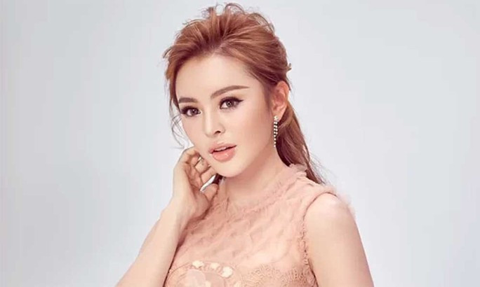 Dien bien moi vu Trang Nemo hanh hung nguoi khac tai cua hang