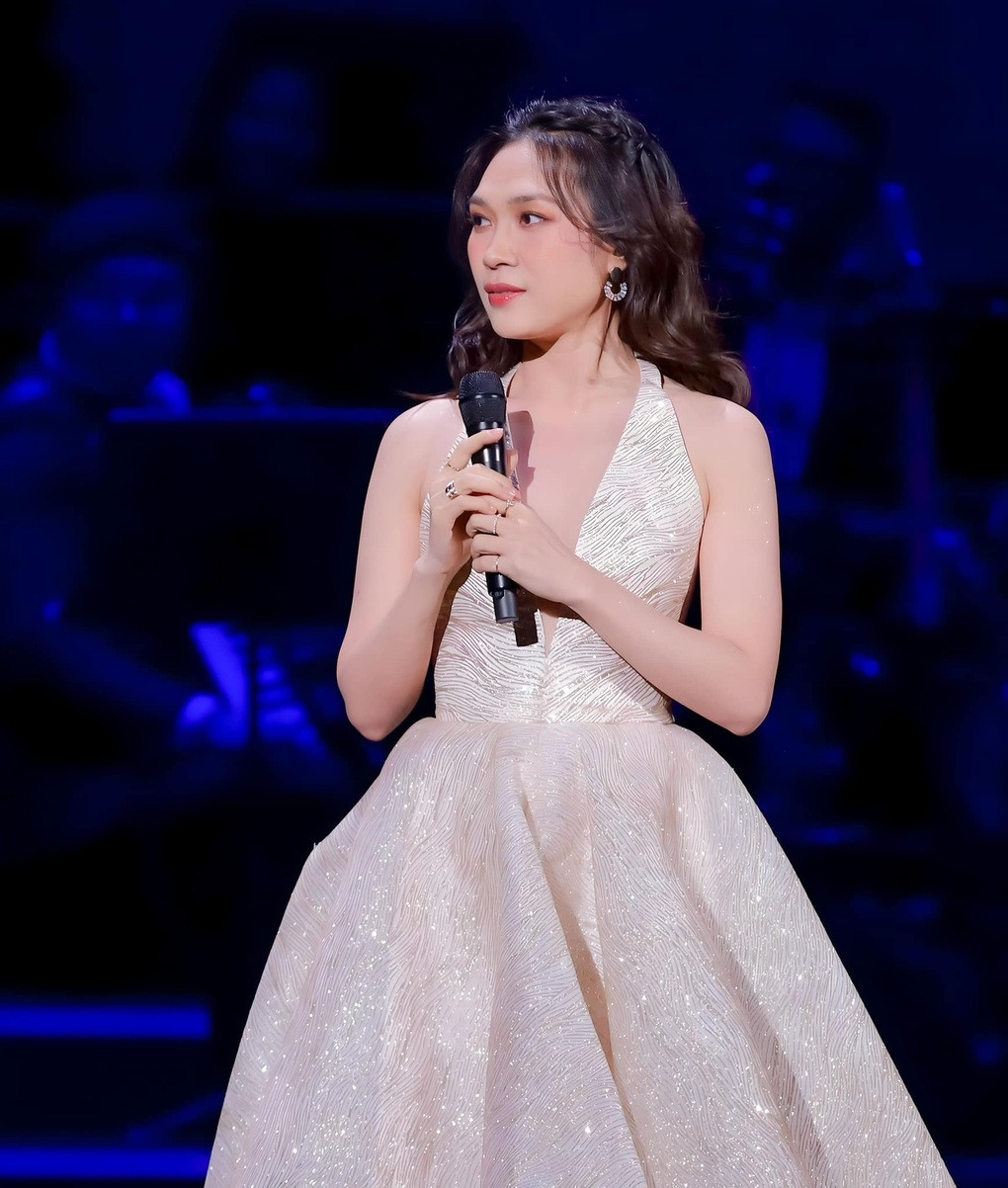 Những bức ảnh của Mỹ Tâm thời gian gần đây luôn nhận về lượt tương tác lớn cùng hàng ngàn bình luận tích cực từ người hâm mộ.