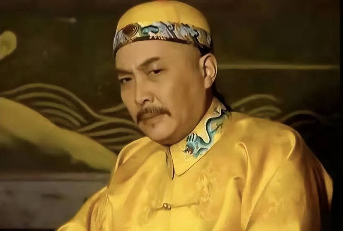 Ung Chinh dung 3 “doc chieu” nao de dep tan nan tham nhung?-Hinh-2