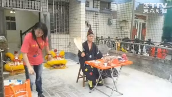 Bi an trong ngoi nha xay ra tham an ” Hoa Lien Ngu Tu”-Hinh-5