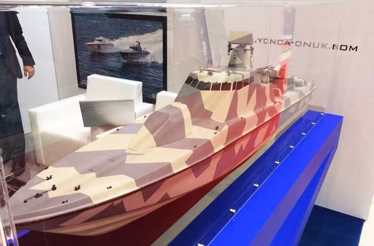 Một mô hình thiết kế tàu tuần tra cao tốc.