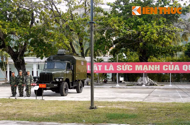 Năm học vừa qua, Nhà trường đã hoàn thành xuất sắc các đề tài, sáng kiến cấp Bộ Quốc phòng, Tổng Cục Chính trị, Bộ Tổng tham mưu và cấp cơ sở. Cổng thông tin điện tử của Nhà trường trên Internet kịp thời phục vụ tuyên truyền, quảng bá, giáo dục đào tạo theo chức năng trường đại học.