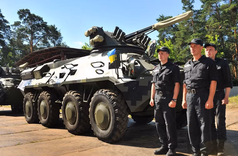 Theo một số hình ảnh được các trang mạng Ukraine đăng tải thì mẫu xe thiết giáp chở quân hiện đại do Ukraine thiết kế sản xuất BTR-3E1 đã bị phá hủy trong một cuộc giao tranh gần thành phố Mariupol, miền đông Ukraine vào ngày 5/9/2014.