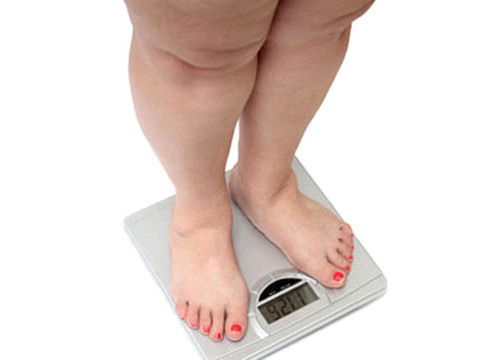 Bật đèn phòng ngủ ban đêm khiến phụ nữ dễ đối diện với nguy cơ béo phì. Ảnh minh họa.