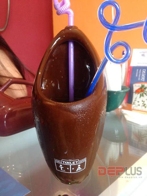 Hoặc bệ tiểu nhẹ của nam giới.