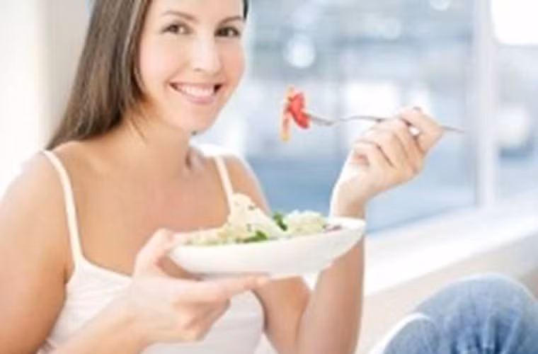 Chính vì vậy, để nâng cao hiệu quả điều trị cũng như hạn chế hậu quả đáng tiếc, người mắc ung thư bàng quang cần điều chỉnh một chế độ ăn uống khoa học.